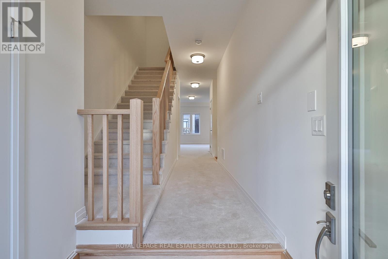 56 Mckernan Avenue, Brantford, Ontario  N3V 0B9 - Photo 2 - X12570076