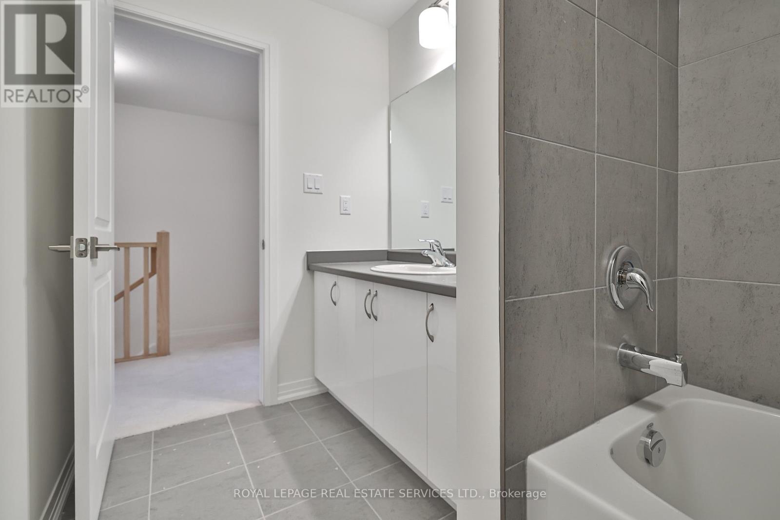 56 Mckernan Avenue, Brantford, Ontario  N3V 0B9 - Photo 29 - X12570076