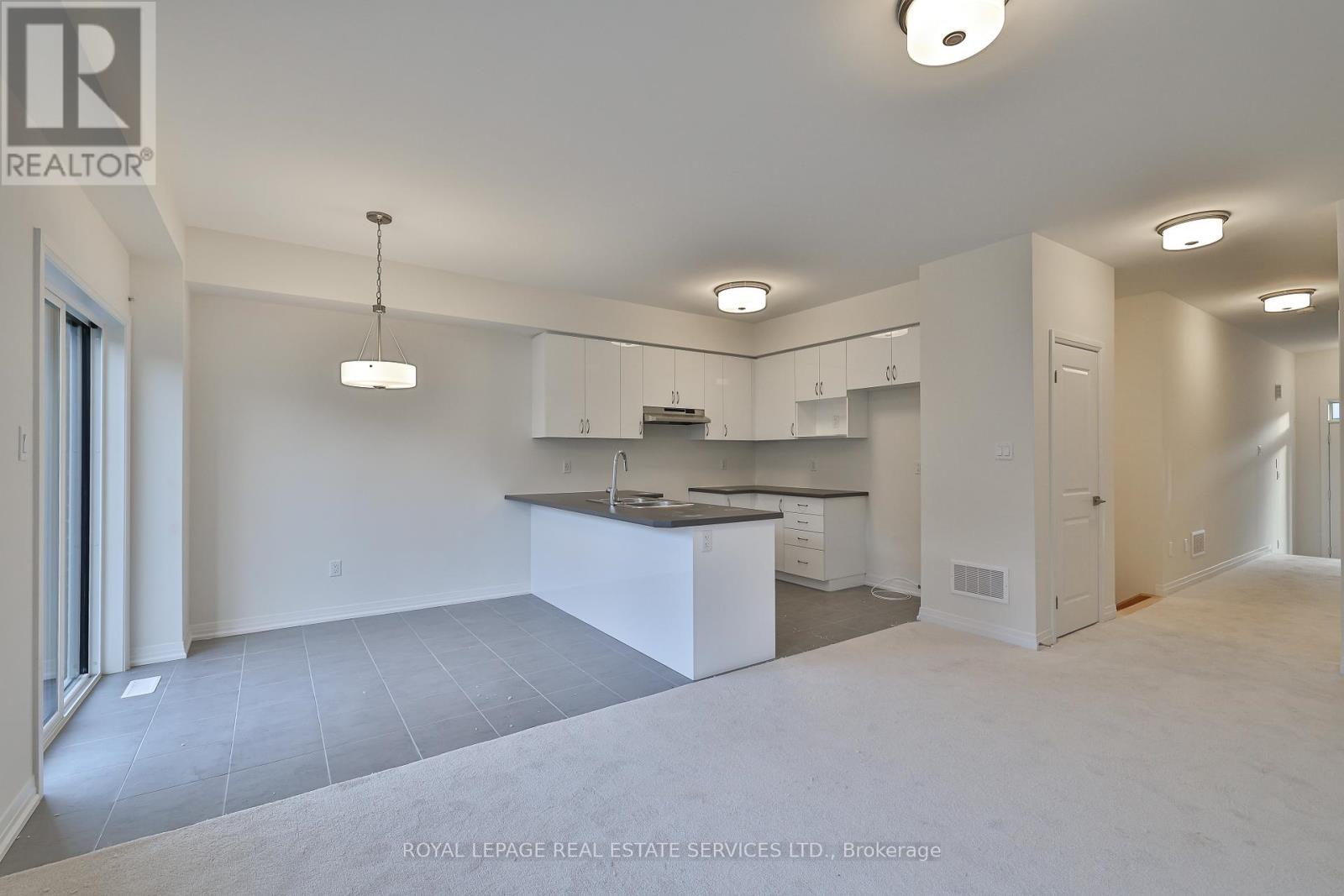 56 Mckernan Avenue, Brantford, Ontario  N3V 0B9 - Photo 6 - X12570076