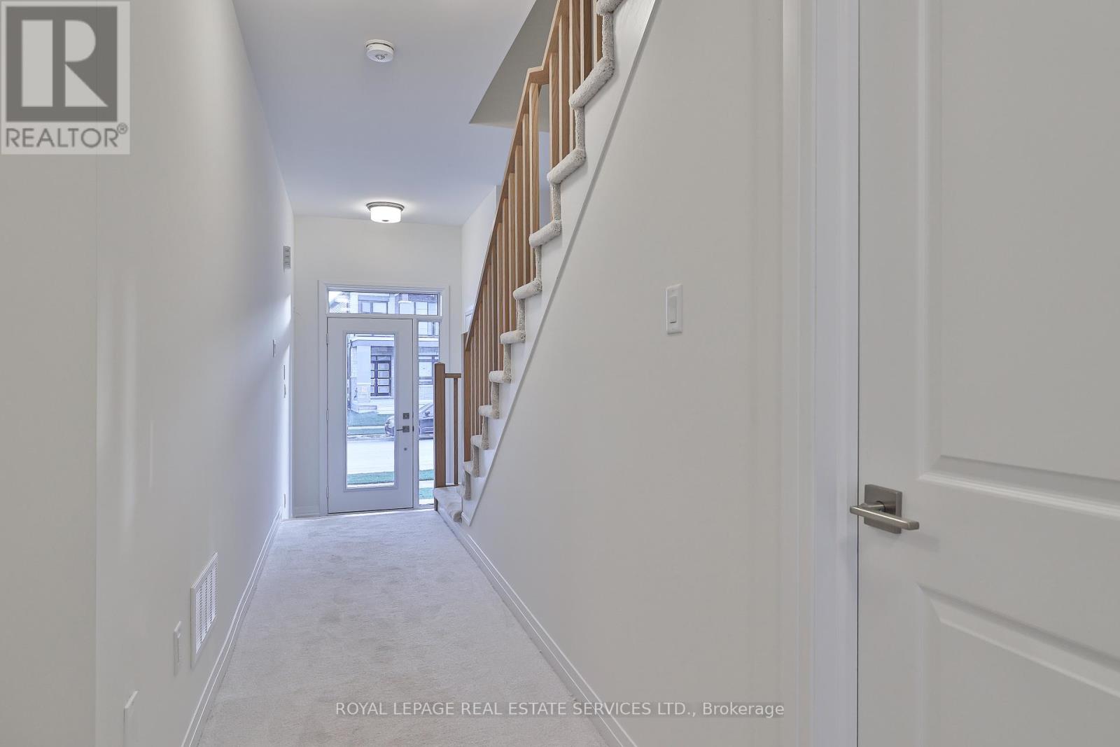 56 Mckernan Avenue, Brantford, Ontario  N3V 0B9 - Photo 3 - X12570076