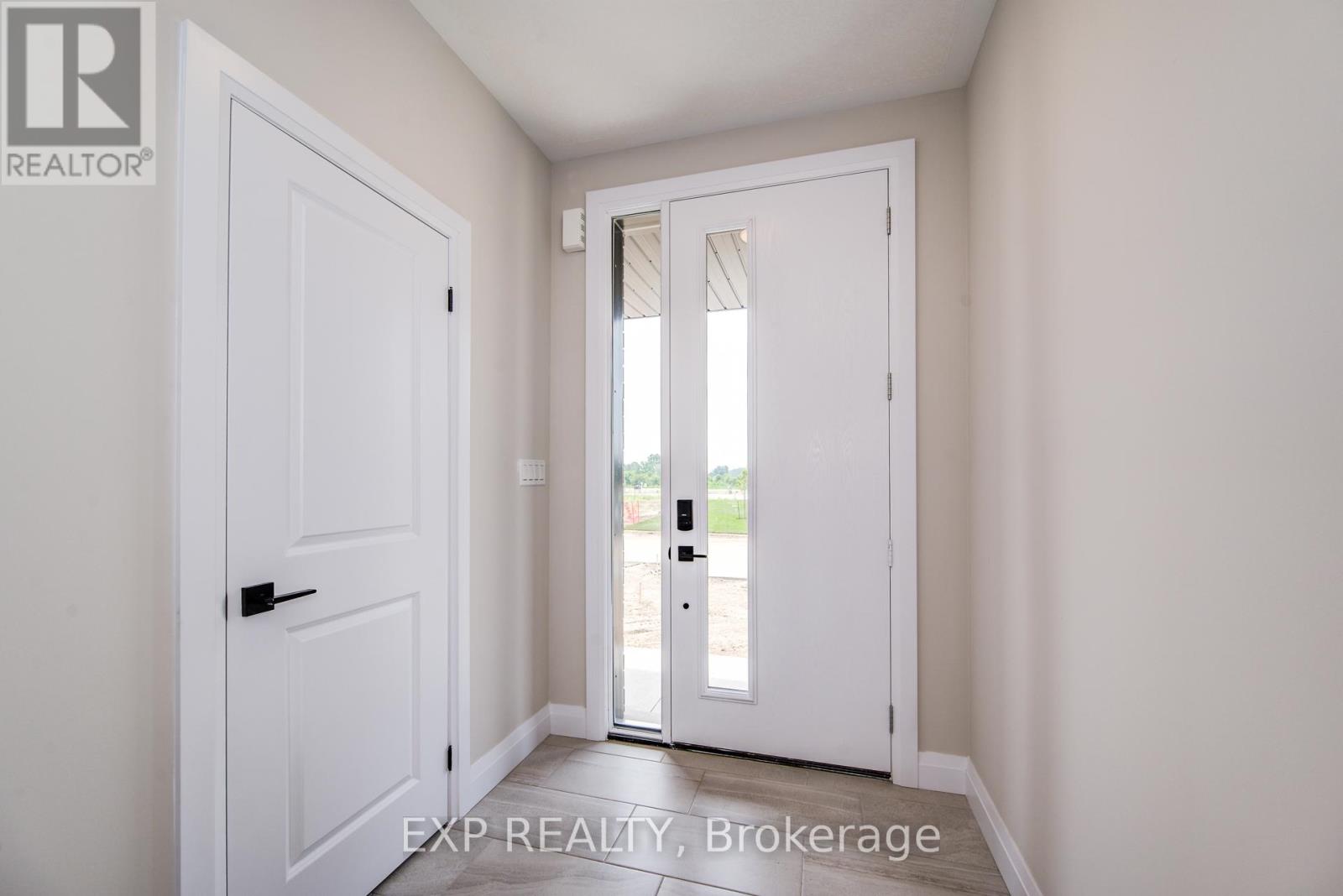 102 Thackeray Way, Minto, Ontario  N0G 1Z0 - Photo 7 - X12143279