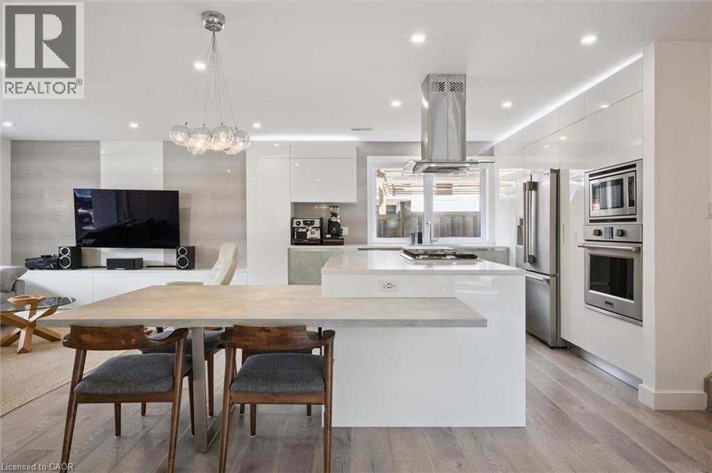 548 Box Grove Place, Waterloo, Ontario N2L 4V3 - Photo 13 - 40789487