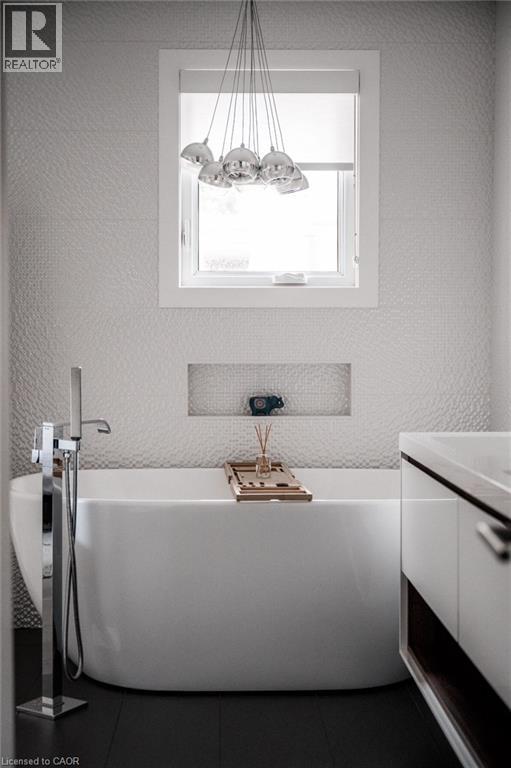 548 Box Grove Place, Waterloo, Ontario N2L 4V3 - Photo 22 - 40789487