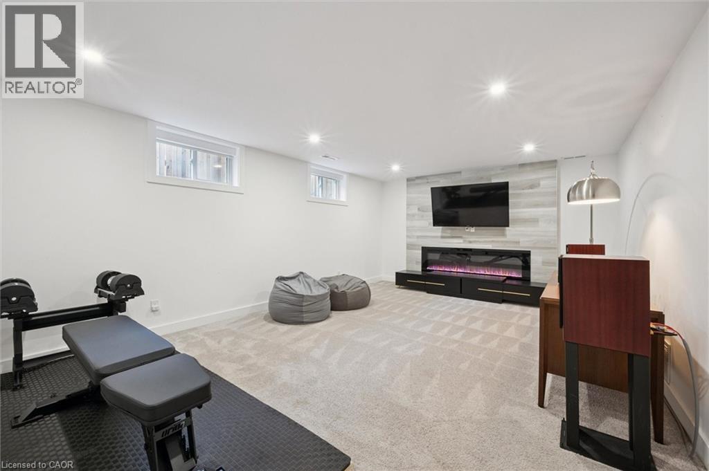 548 Box Grove Place, Waterloo, Ontario N2L 4V3 - Photo 25 - 40789487