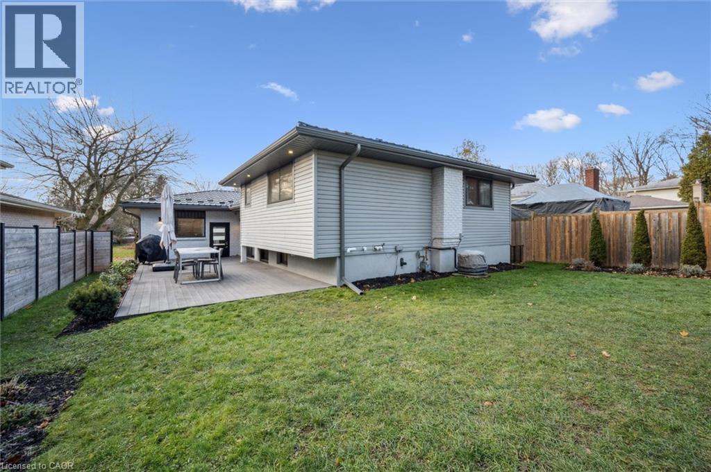 548 Box Grove Place, Waterloo, Ontario N2L 4V3 - Photo 36 - 40789487