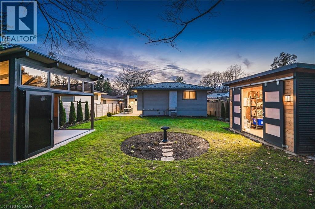 548 Box Grove Place, Waterloo, Ontario N2L 4V3 - Photo 40 - 40789487