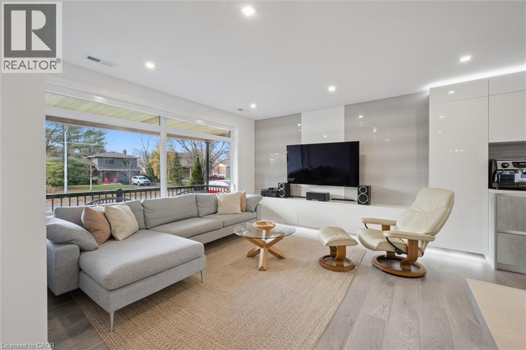 548 Box Grove Place, Waterloo, Ontario N2L 4V3 - Photo 9 - 40789487