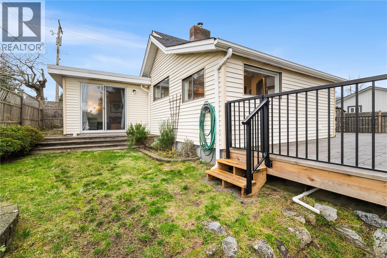 111 Thulin St, Campbell River, British Columbia V9W 2K4 - Photo 28 - 1021019