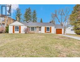 17 Ben Machree Drive, Mississauga (Port Credit), Ca