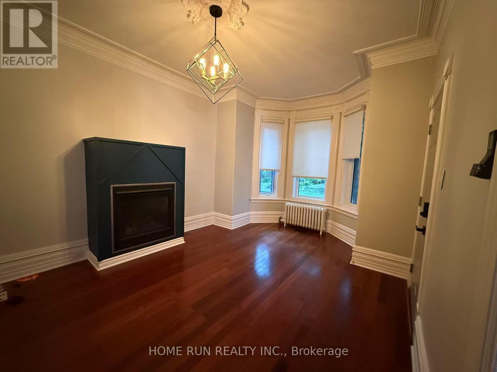 191 Pretoria Avenue, Ottawa, Ontario  K1S 1X1 - Photo 3 - X12570348