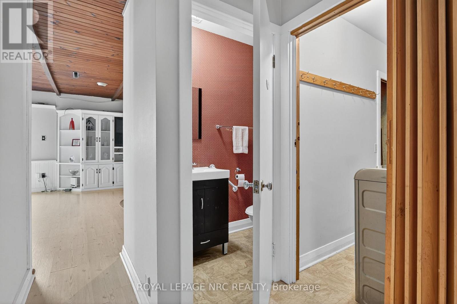 3208 Young Avenue, Fort Erie, Ontario  L0S 1N0 - Photo 21 - X12567870