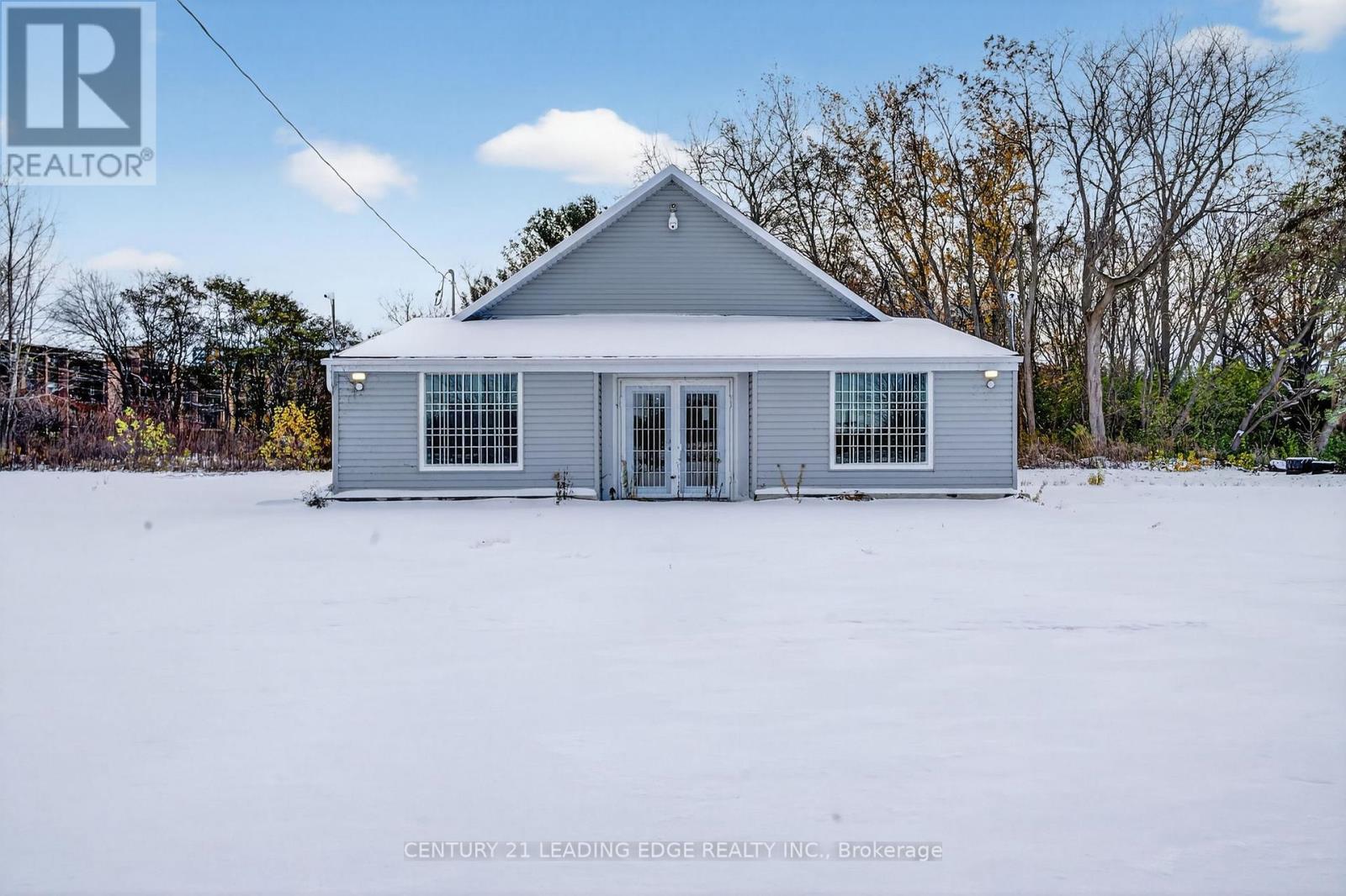 556 Bath Road, Kingston, Ontario K7M 2Y3 - Photo 10 - X12570328