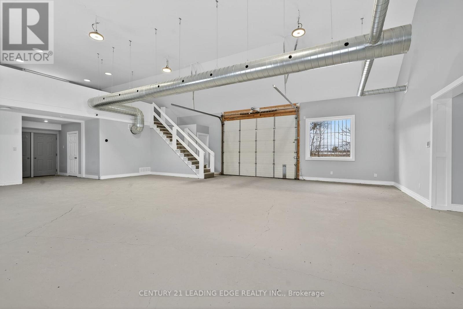 556 Bath Road, Kingston, Ontario K7M 2Y3 - Photo 24 - X12570328