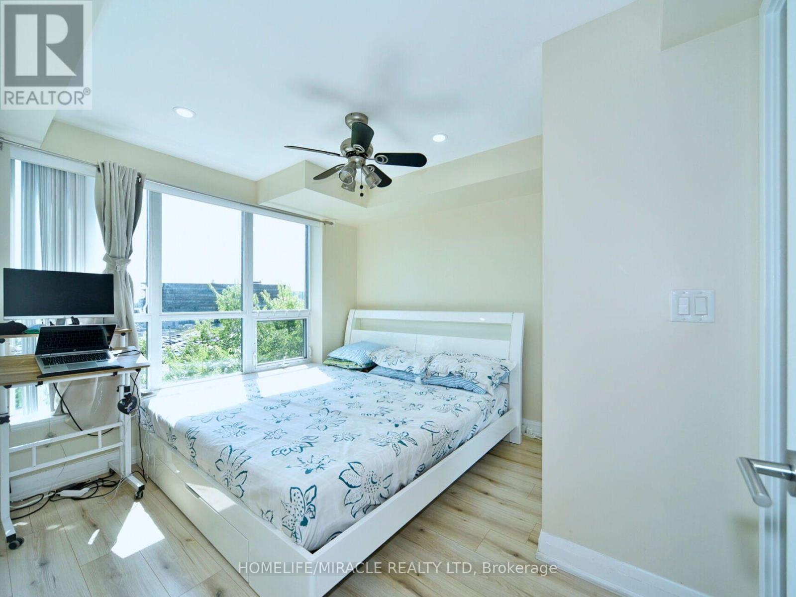 519 - 120 Dallimore Circle, Toronto, Ontario  M3C 4J1 - Photo 11 - C12570338