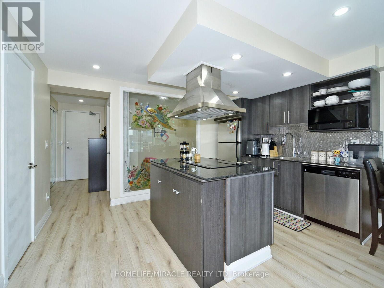 519 - 120 Dallimore Circle, Toronto, Ontario  M3C 4J1 - Photo 25 - C12570338