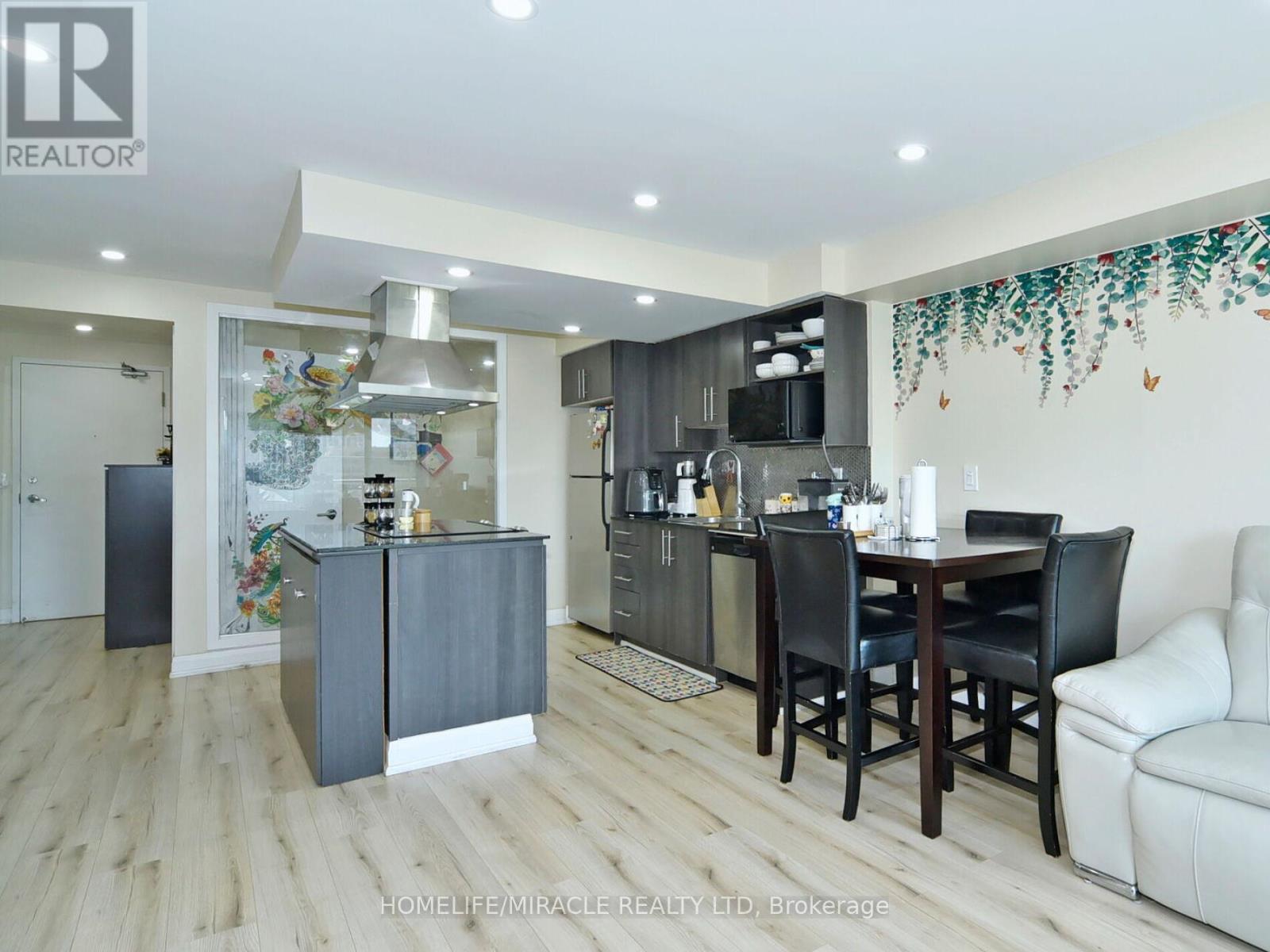 519 - 120 Dallimore Circle, Toronto, Ontario  M3C 4J1 - Photo 30 - C12570338