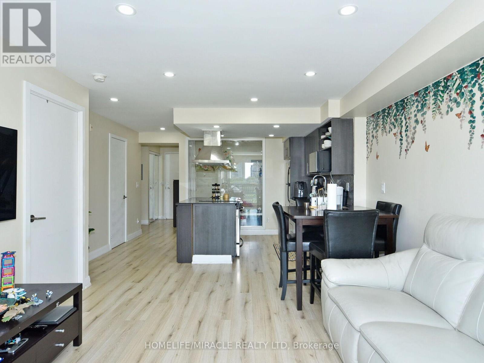 519 - 120 Dallimore Circle, Toronto, Ontario  M3C 4J1 - Photo 34 - C12570338