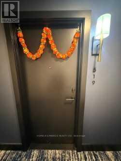 519 - 120 Dallimore Circle, Toronto, Ontario  M3C 4J1 - Photo 6 - C12570338