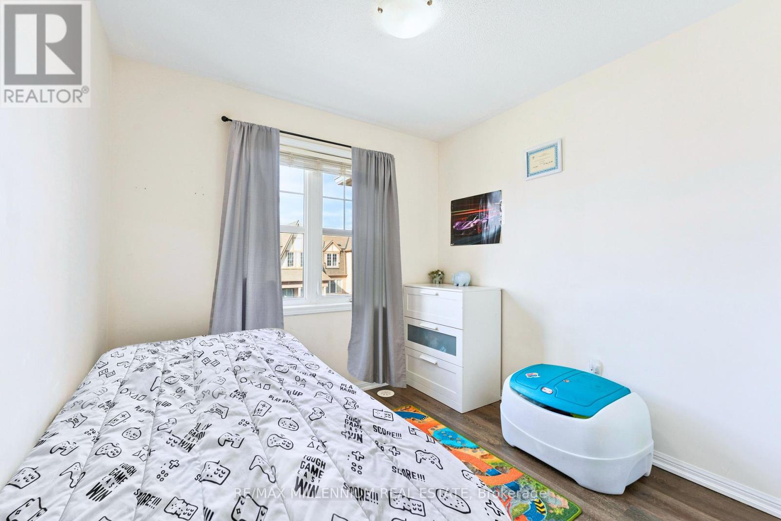 53 Colonel Frank Ching Crescent N, Brampton, Ontario  L6Y 5W5 - Photo 7 - W12560198