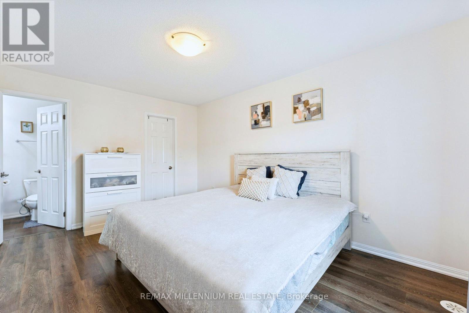 53 Colonel Frank Ching Crescent N, Brampton, Ontario  L6Y 5W5 - Photo 6 - W12560198