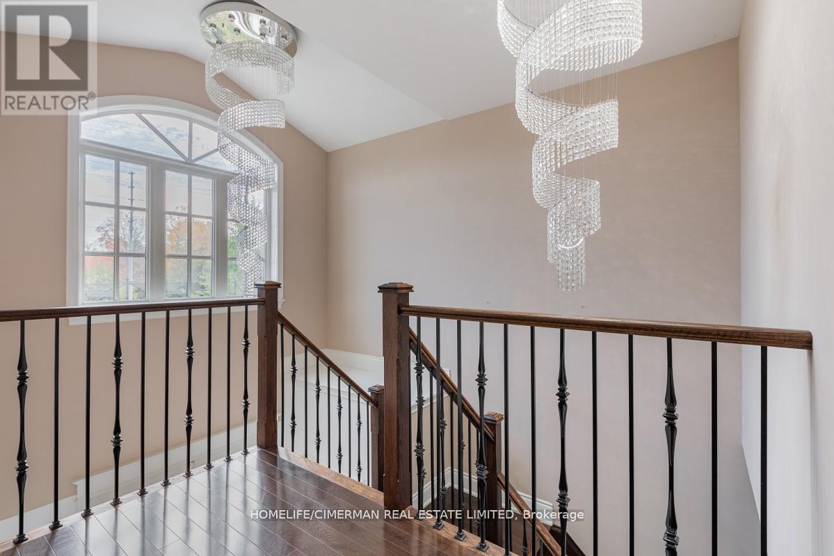 Upper Floor - 146 Shale Crescent, Vaughan, Ontario L6A 4N5 - Photo 14 - N12570380