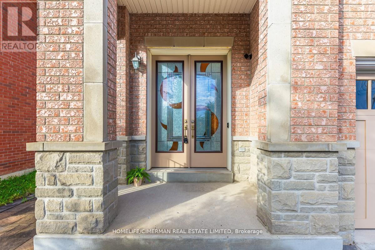 Upper Floor - 146 Shale Crescent, Vaughan, Ontario L6A 4N5 - Photo 2 - N12570380