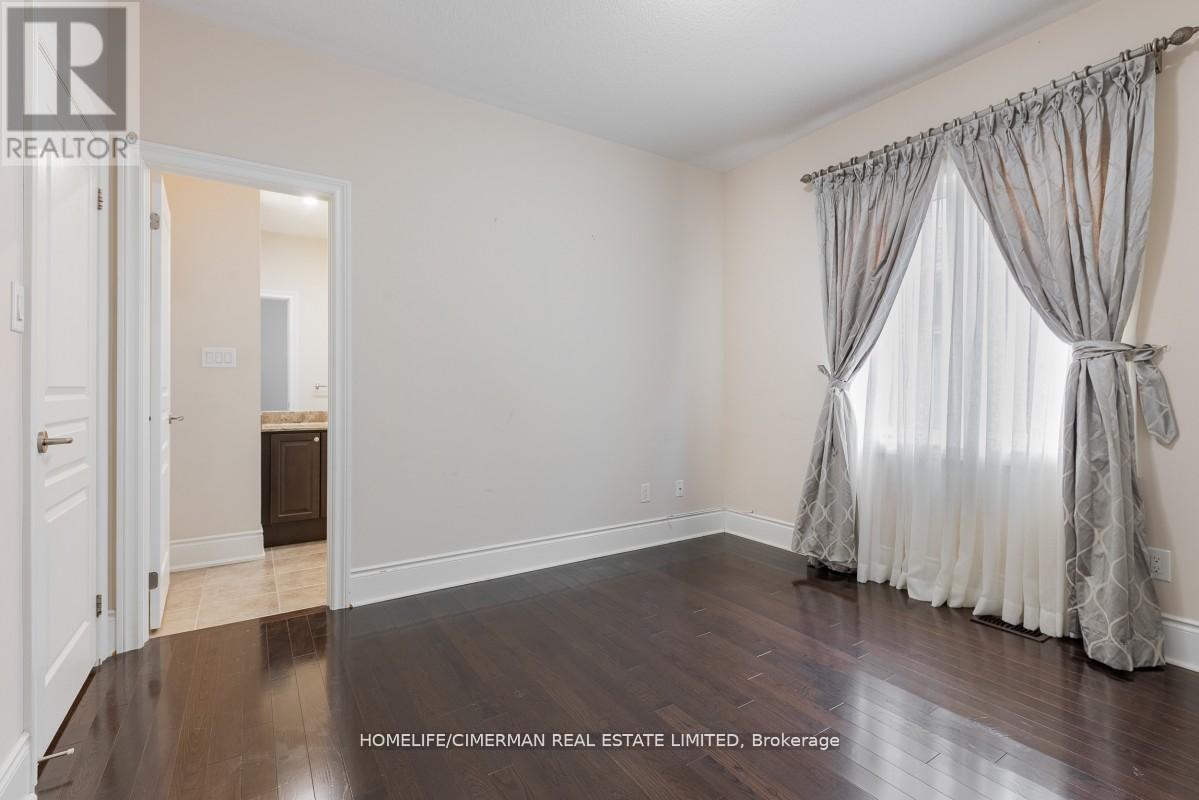 Upper Floor - 146 Shale Crescent, Vaughan, Ontario L6A 4N5 - Photo 24 - N12570380