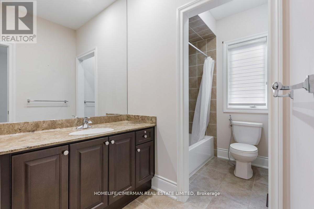 Upper Floor - 146 Shale Crescent, Vaughan, Ontario L6A 4N5 - Photo 25 - N12570380