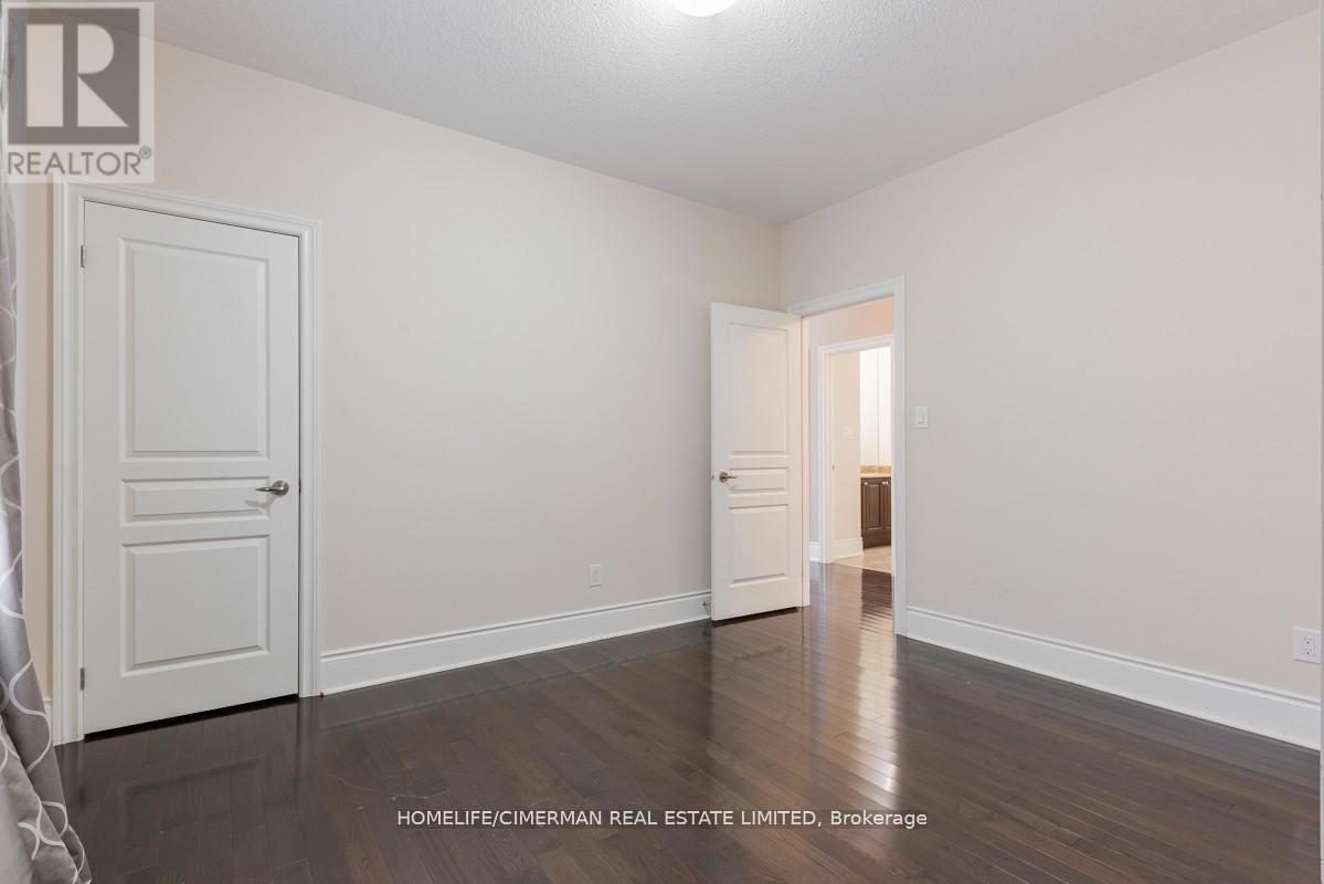 Upper Floor - 146 Shale Crescent, Vaughan, Ontario L6A 4N5 - Photo 27 - N12570380