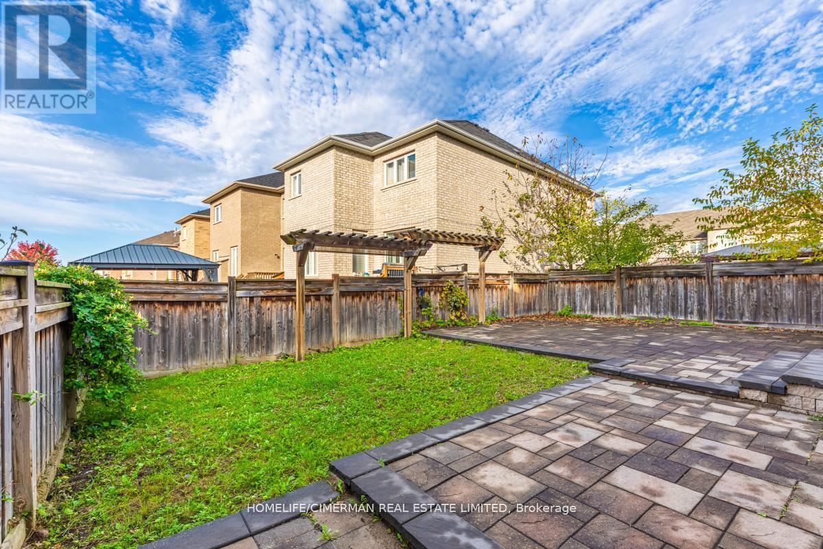 Upper Floor - 146 Shale Crescent, Vaughan, Ontario L6A 4N5 - Photo 29 - N12570380