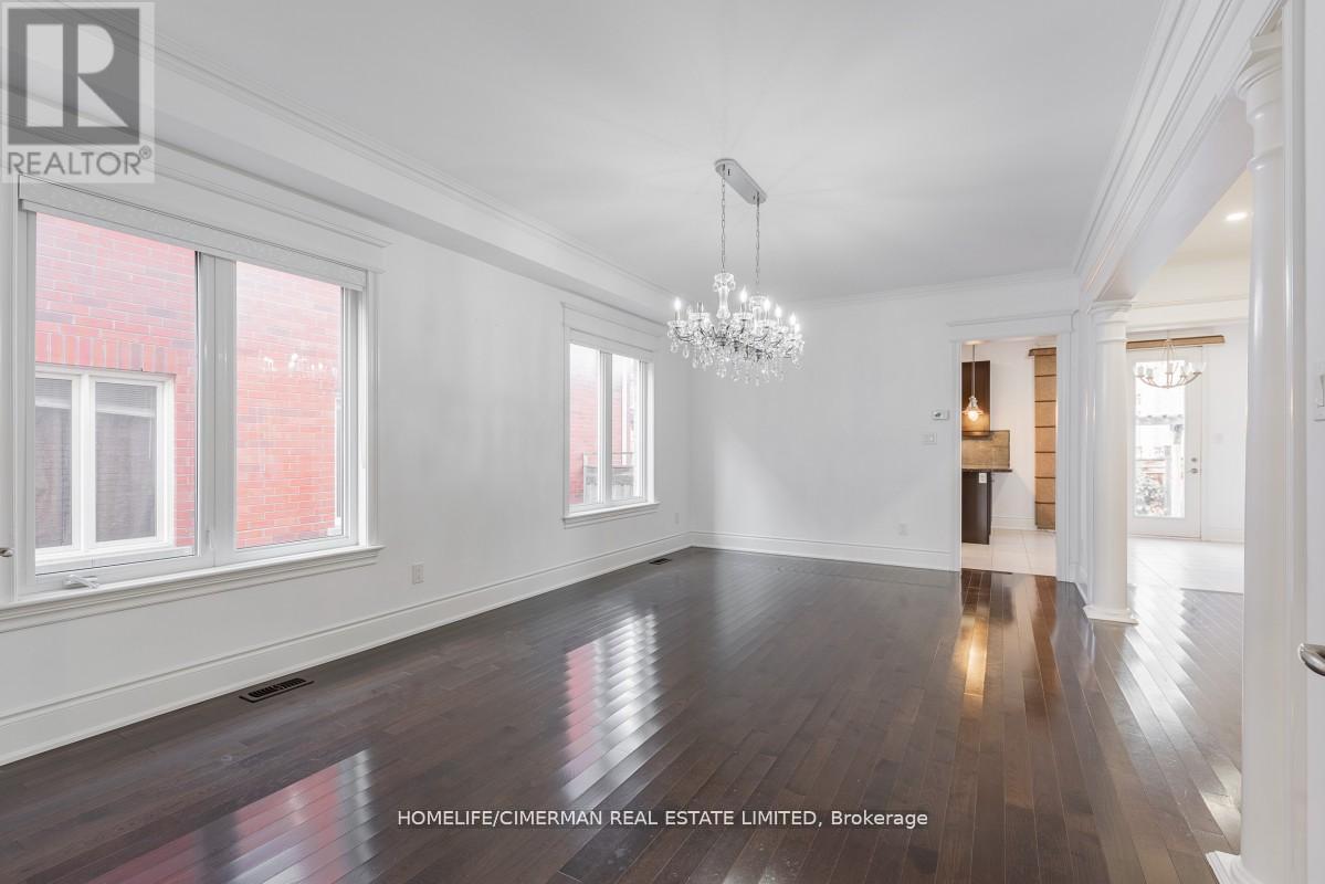 Upper Floor - 146 Shale Crescent, Vaughan, Ontario L6A 4N5 - Photo 5 - N12570380