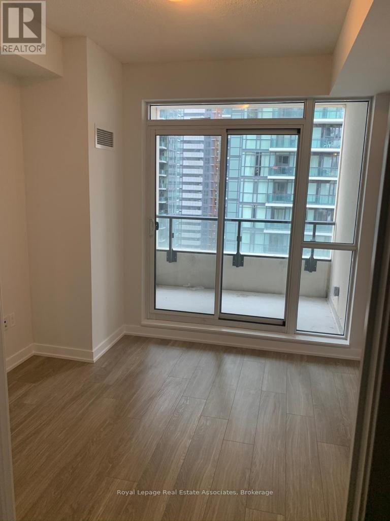 1617 - 4055 PARKSIDE VILLAGE DRIVE, Mississauga, Ontario