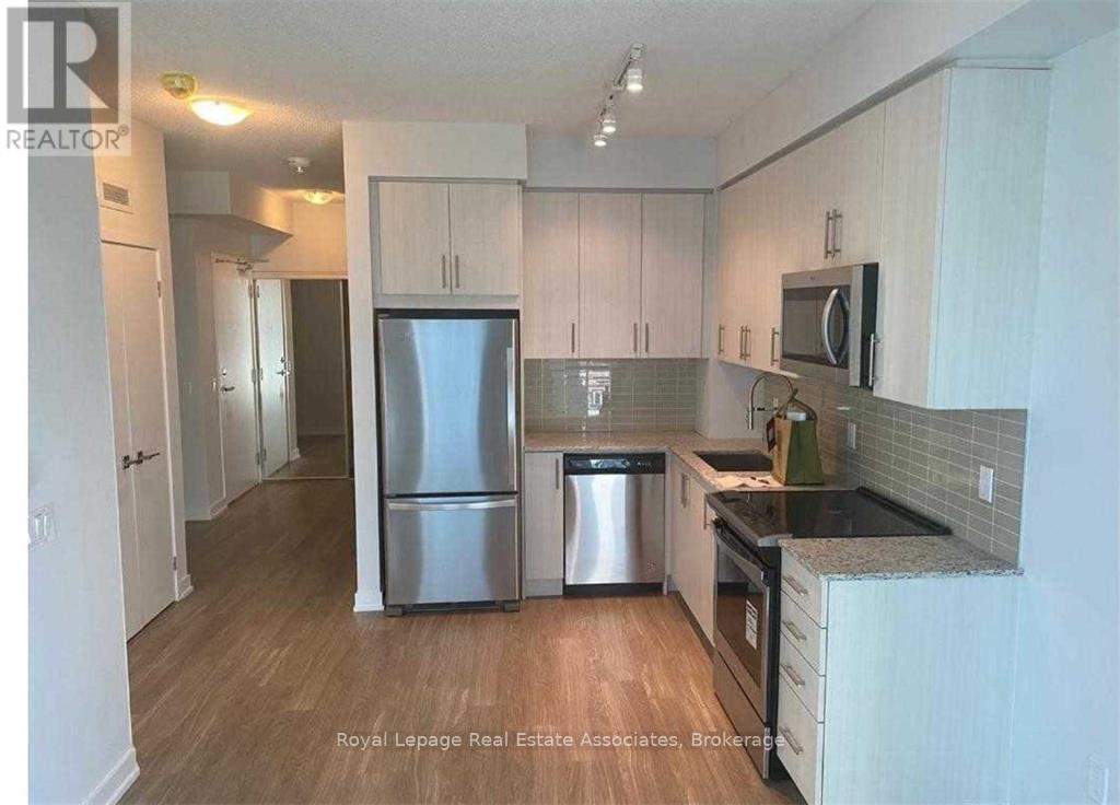 1617 - 4055 Parkside Village Drive, Mississauga, Ontario  L5B 0K2 - Photo 9 - W12570382