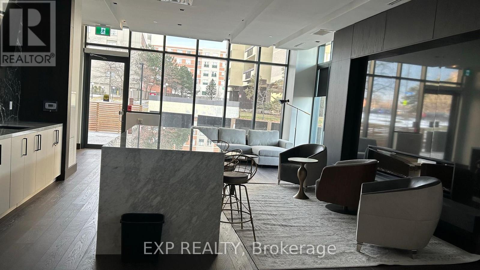 505 - 1461 Lawrence Avenue W, Toronto, Ontario  M6L 0A6 - Photo 5 - W12570384