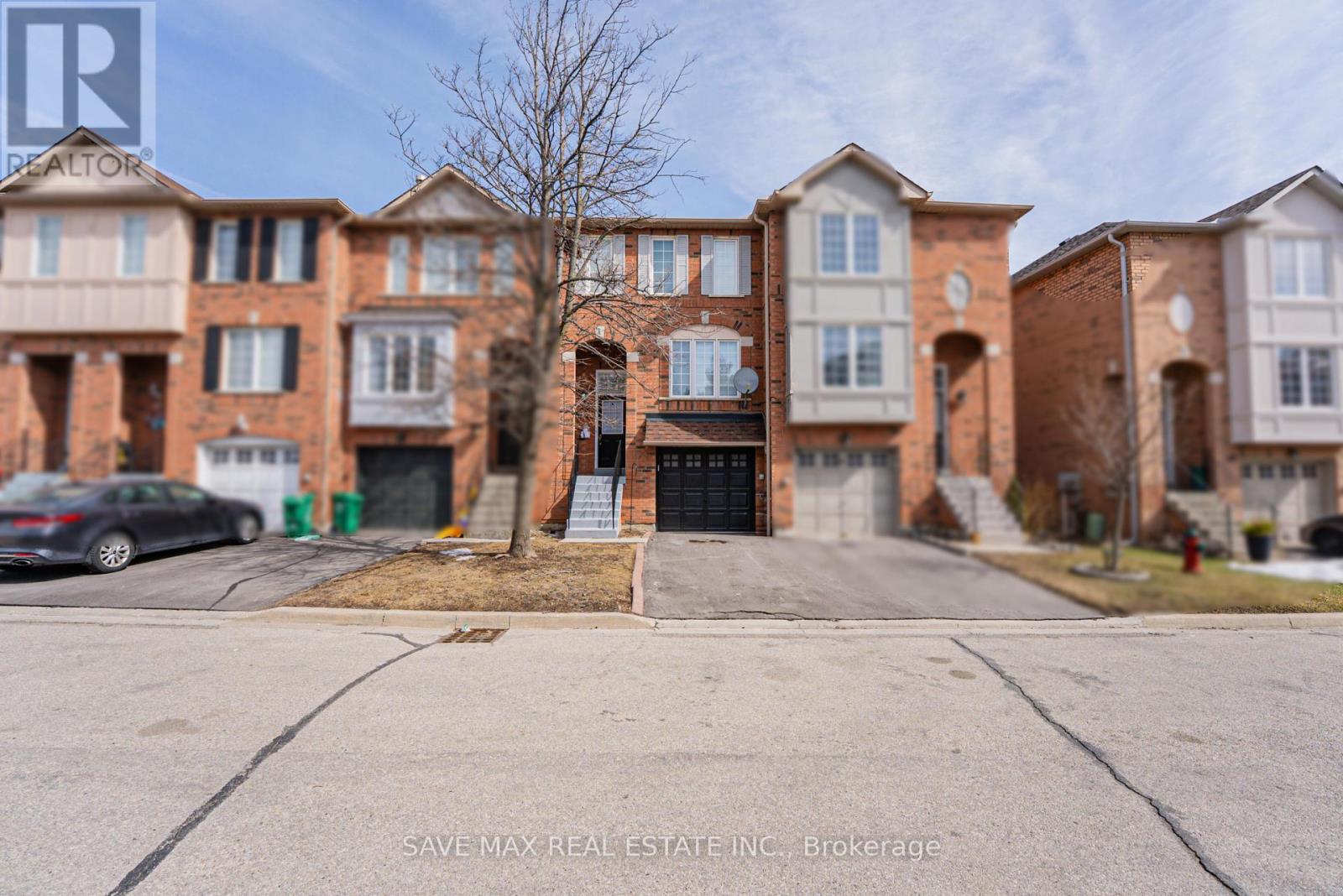 65 - 2 CLAY BRICK COURT, Brampton, Ontario