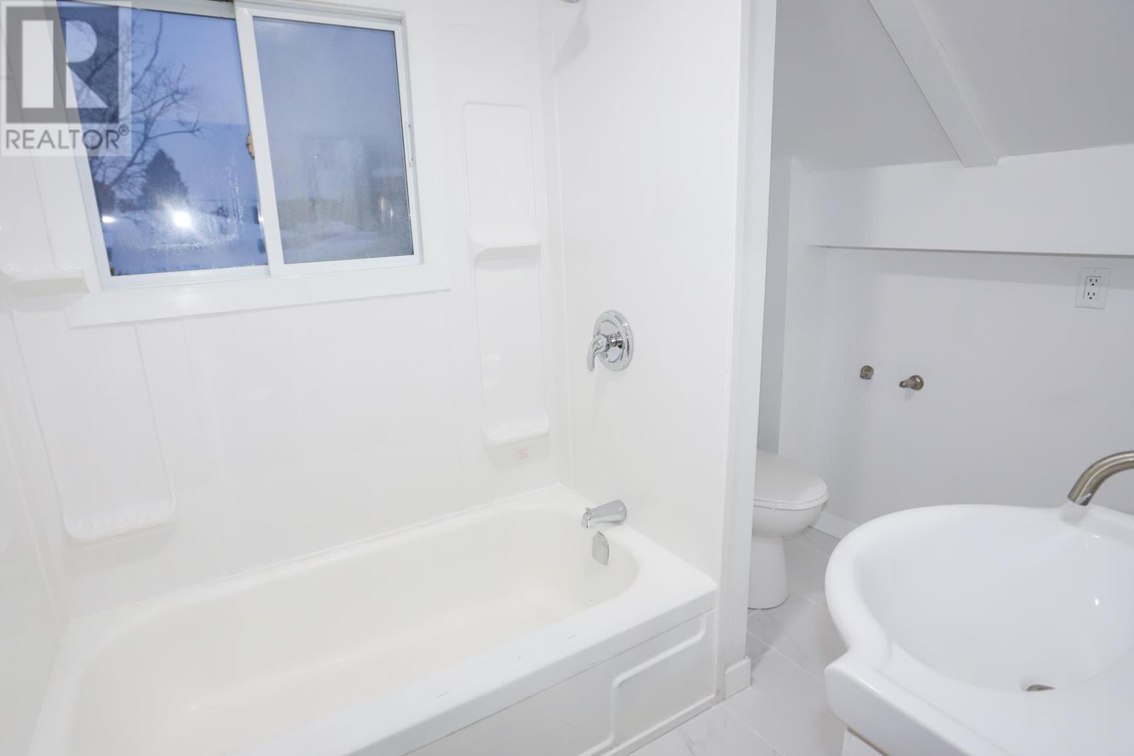 278 Selby Rd, Sault Ste. Marie, Ontario  P6C 2P7 - Photo 34 - SM253210