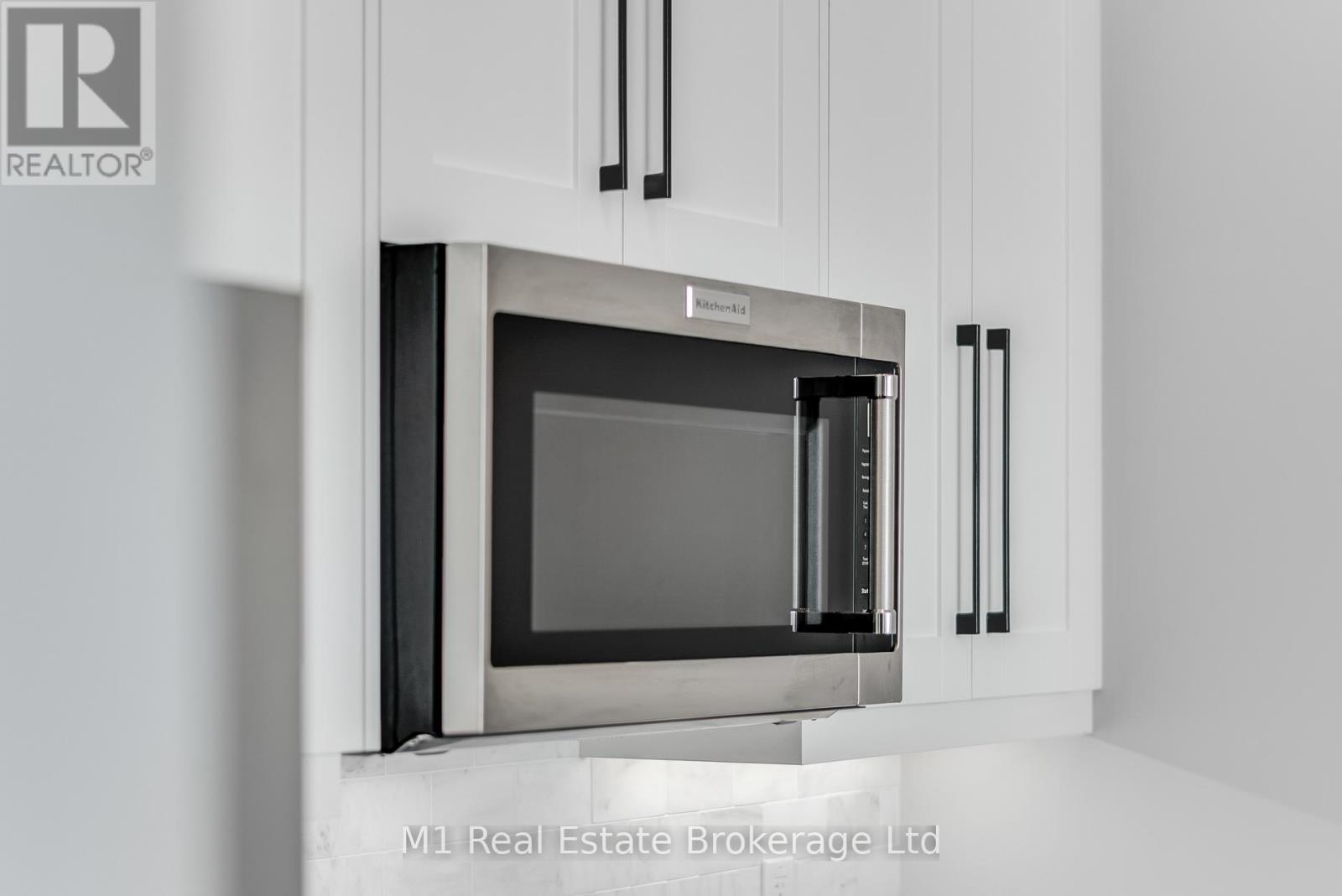 3001 - 60 Charles Street W, Kitchener, Ontario  N2G 0C9 - Photo 20 - X12570410