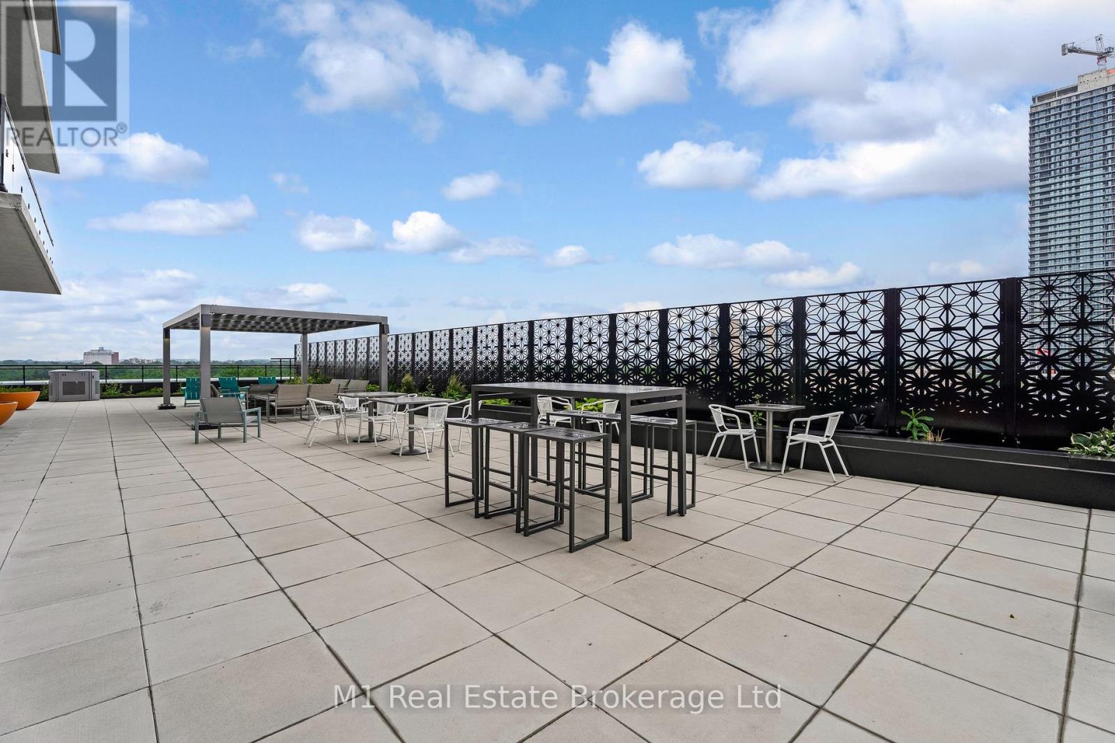 3001 - 60 Charles Street W, Kitchener, Ontario  N2G 0C9 - Photo 35 - X12570410