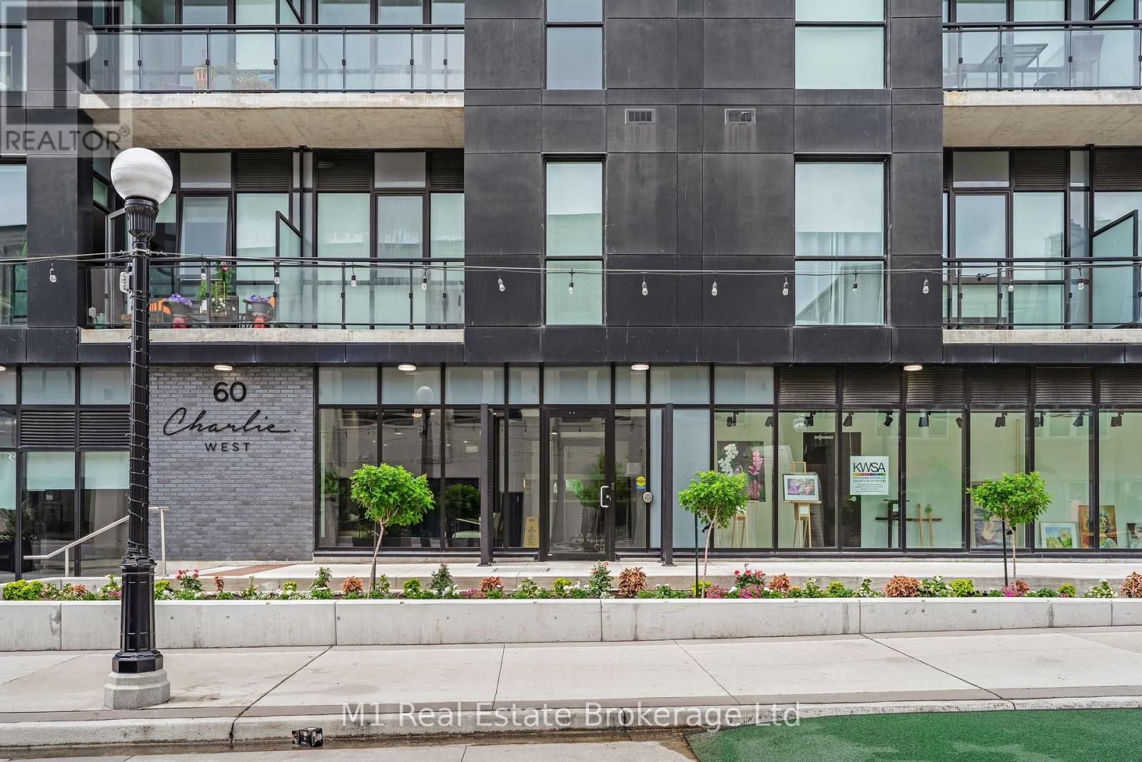 3001 - 60 Charles Street W, Kitchener, Ontario  N2G 0C9 - Photo 4 - X12570410