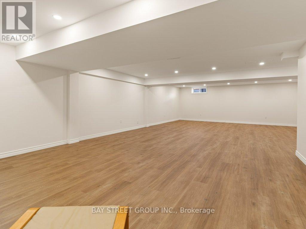 488 Cabot Trail, Waterloo, Ontario  N2K 3Y3 - Photo 15 - X12570350