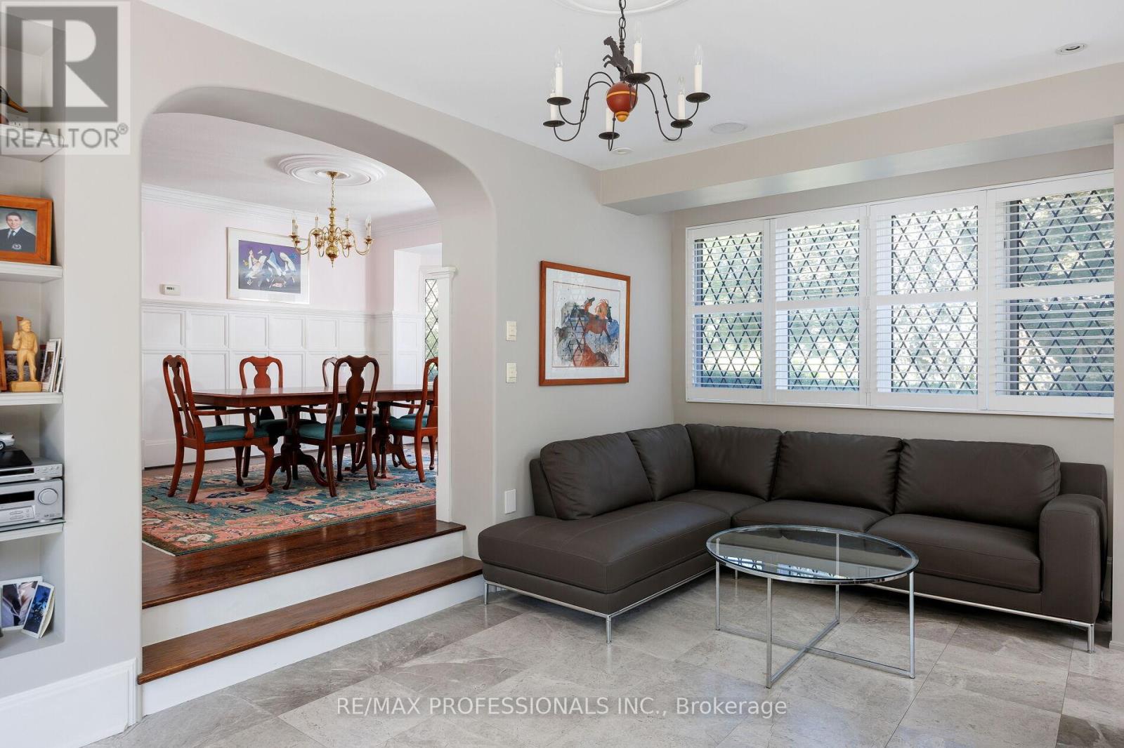 16 Kingsway Crescent, Toronto, Ontario  M8X 2P9 - Photo 20 - W12395622