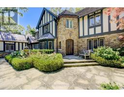 16 KINGSWAY CRESCENT, Toronto, Ontario