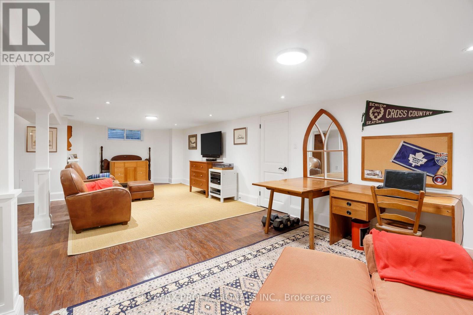 16 Kingsway Crescent, Toronto, Ontario  M8X 2P9 - Photo 45 - W12395622