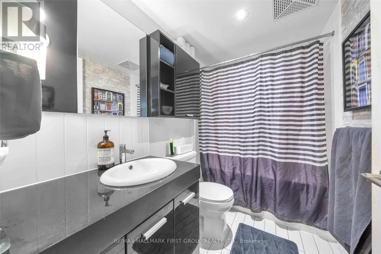 716 - 19 Singer Court, Toronto, Ontario  M2K 0B2 - Photo 8 - C12570414