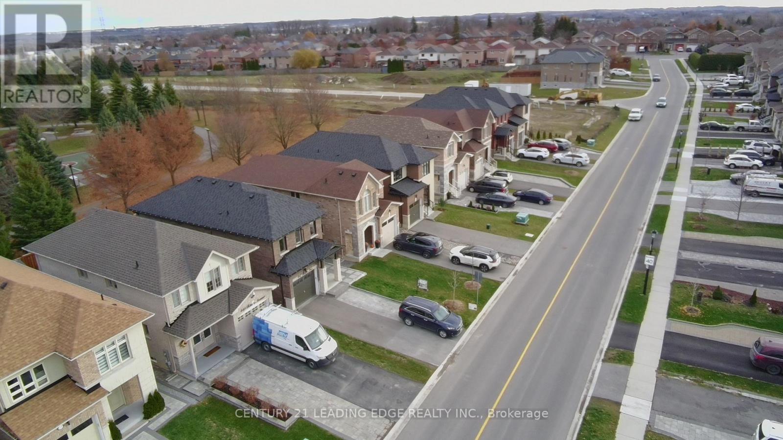 447 Ritas Avenue, Newmarket, Ontario  L3X 2N1 - Photo 29 - N12529018