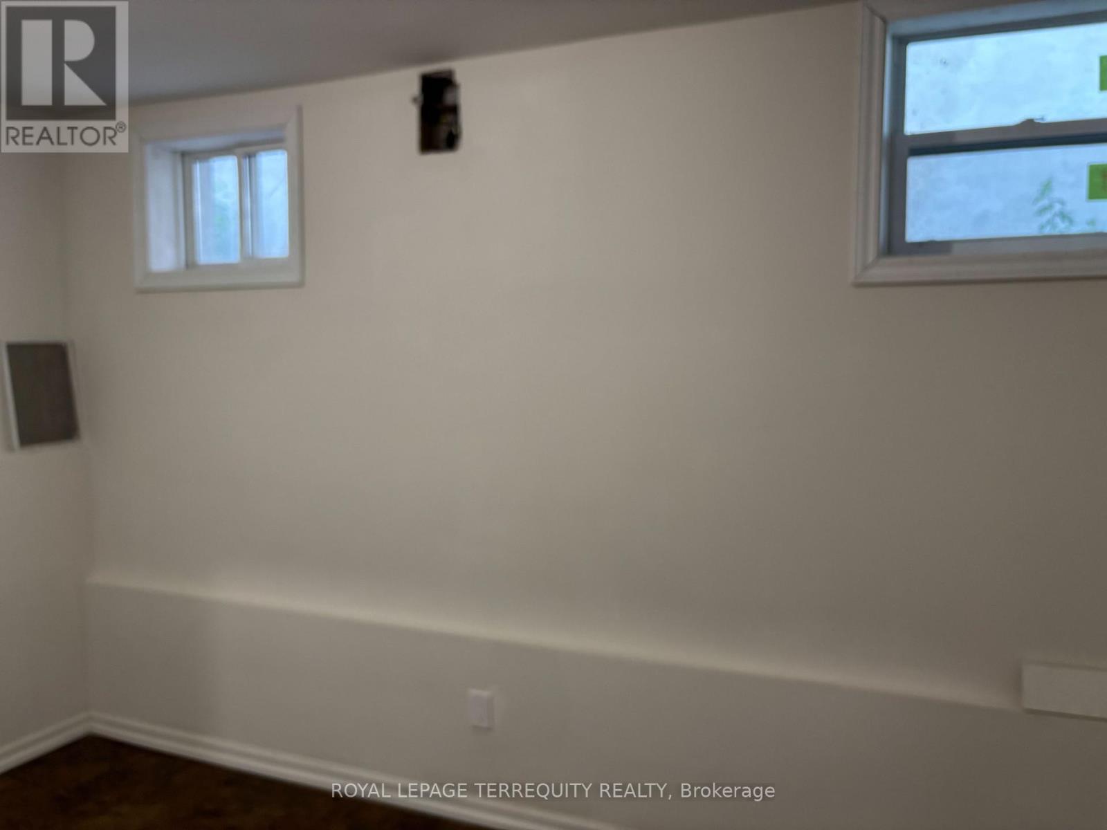 Bsmt - 270 The Queensway, Toronto, Ontario  M8Y 1J4 - Photo 2 - W12570404