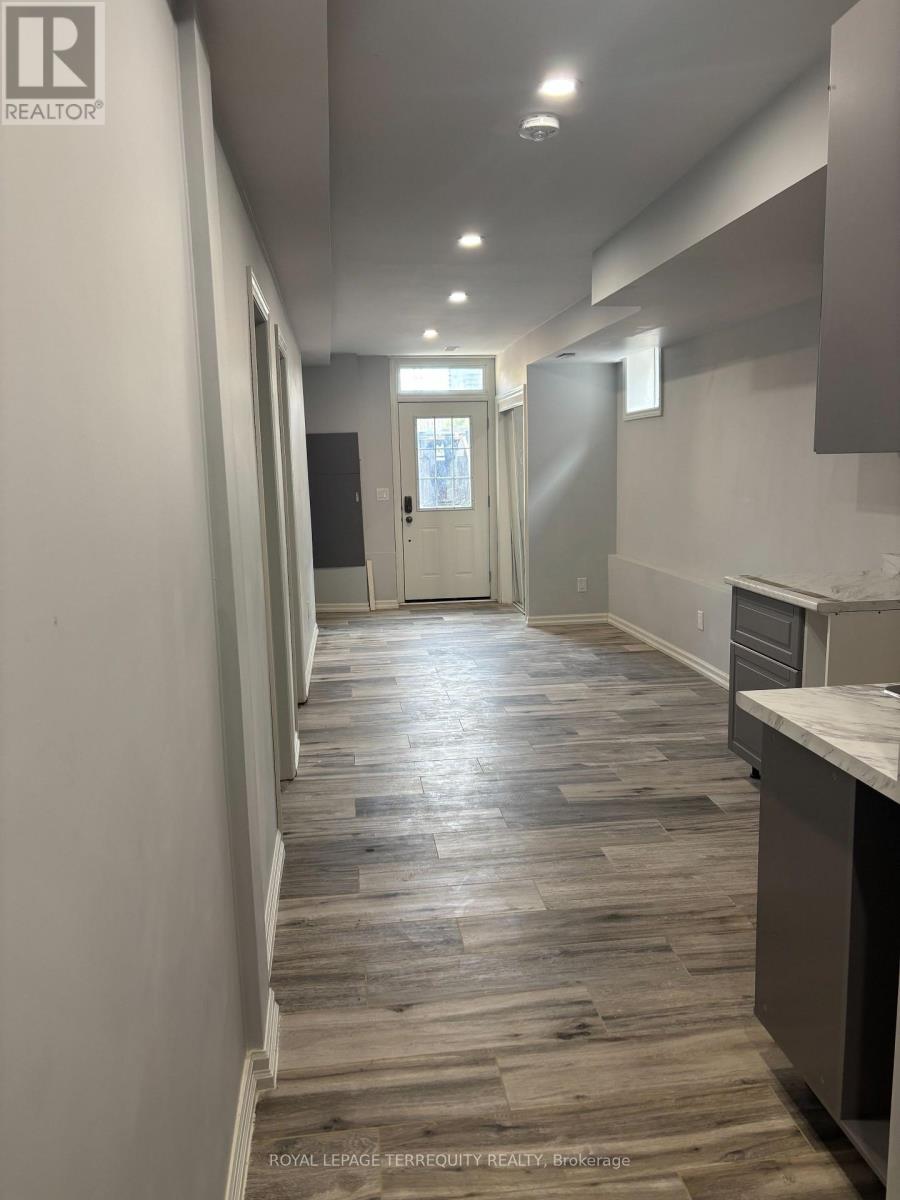 Bsmt - 270 The Queensway, Toronto, Ontario  M8Y 1J4 - Photo 5 - W12570404