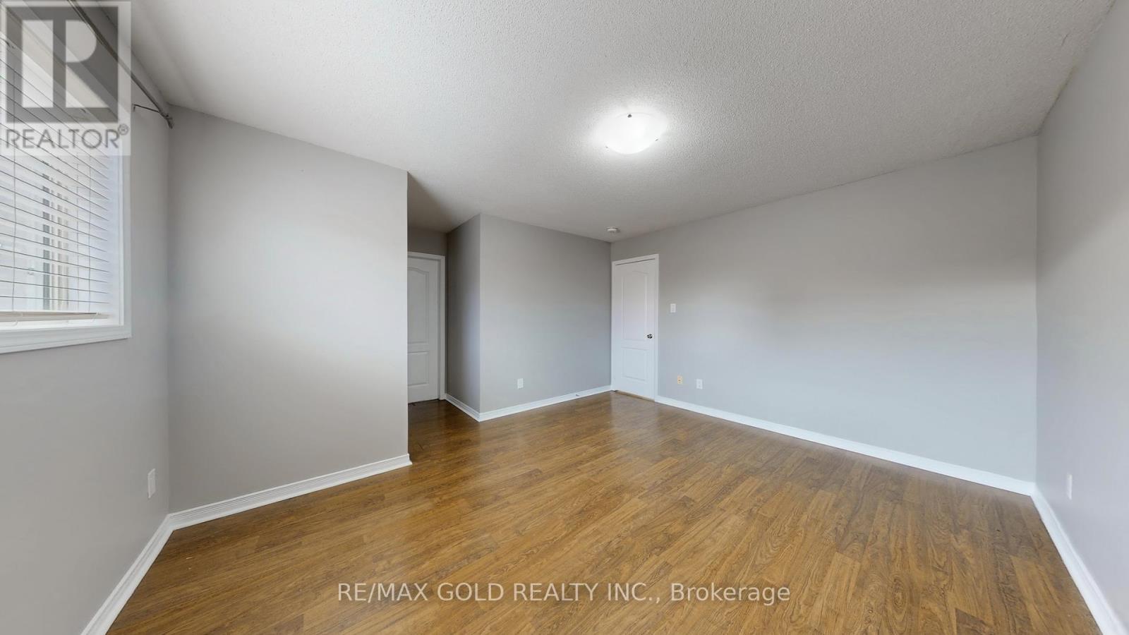 73 Pauline Crescent, Brampton, Ontario  L7A 2V5 - Photo 28 - W12570408