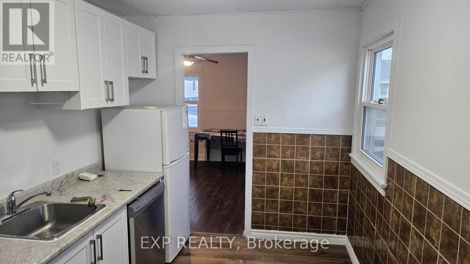 6318 Skinner Street, Niagara Falls, Ontario L2G 2Y7 - Photo 16 - X12568158
