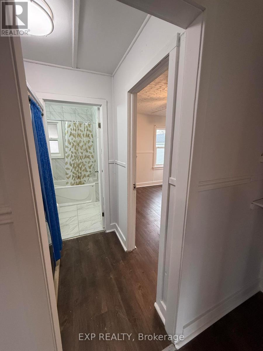 6318 Skinner Street, Niagara Falls, Ontario L2G 2Y7 - Photo 19 - X12568158